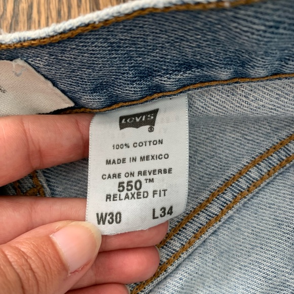 Vintage Levi’s 550 - Picture 7 of 7